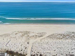 16 W Goldsborough Ave, Beach Haven, NJ