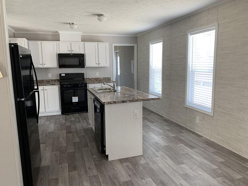 2nd image of 266 Highland Dr #830