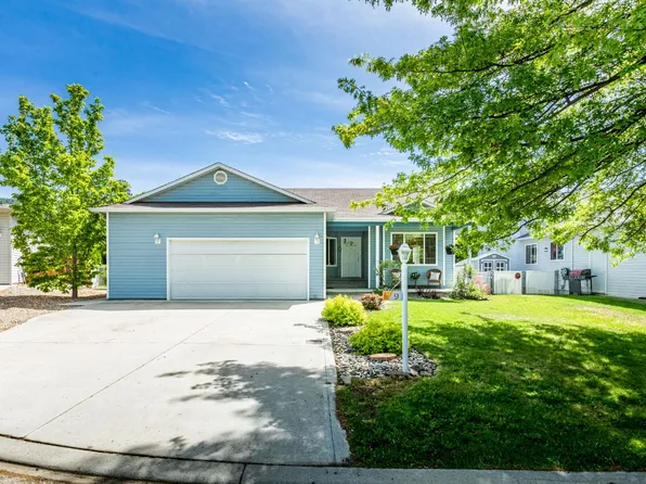 4450 Postill Dr Unit 9, Central Okanagan East, BC V1X 7T9