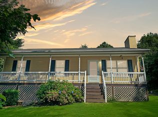 317 Cardinal Dr, Front Royal, VA 22630