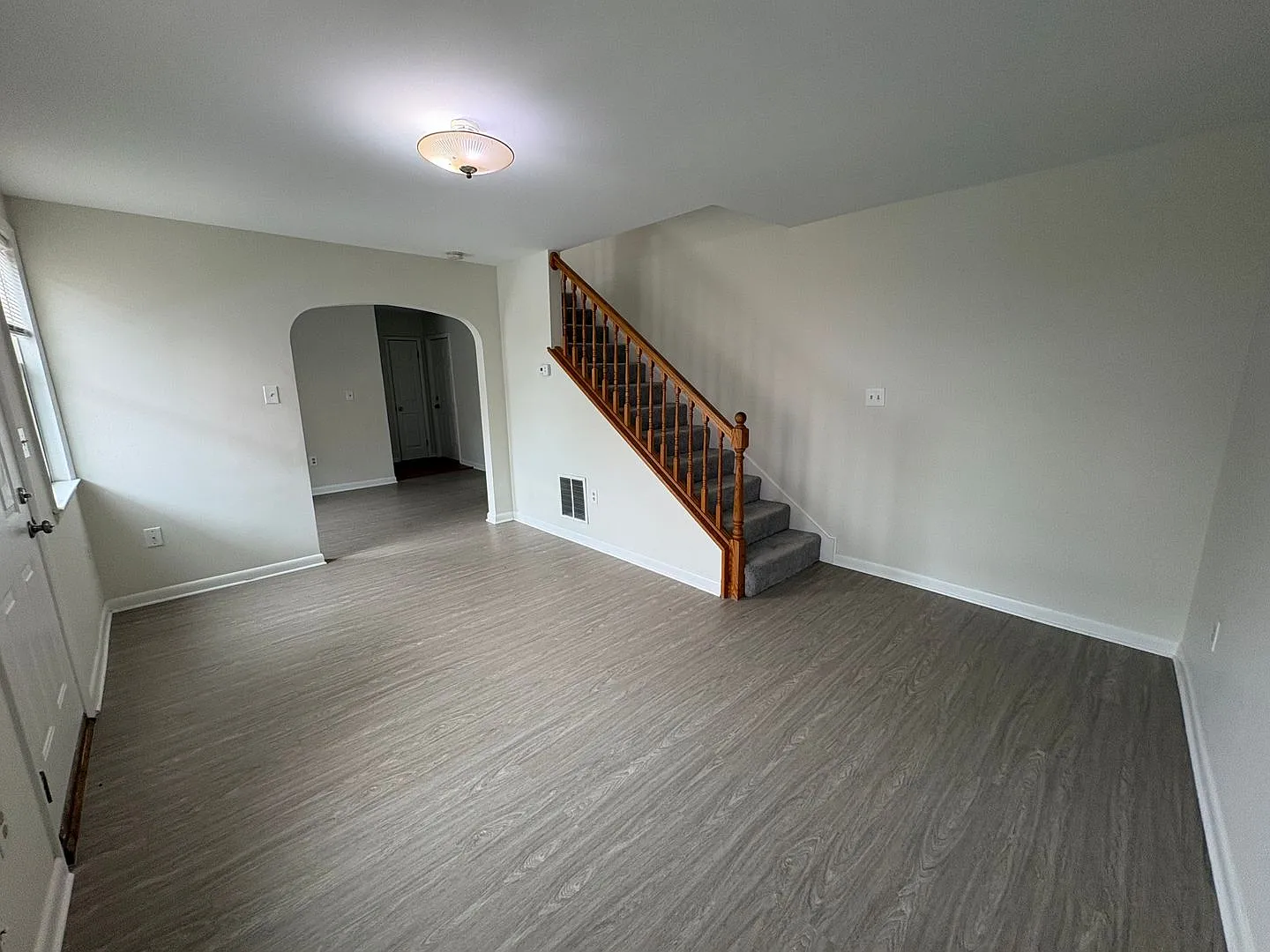 4715 Harford Rd — Photo 3