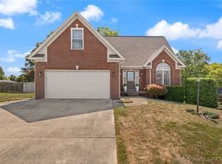 4109 Andrew Dr, Floyds Knobs, IN 47119