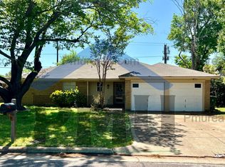 4602 Elkwood Ln, Arlington, TX 76016