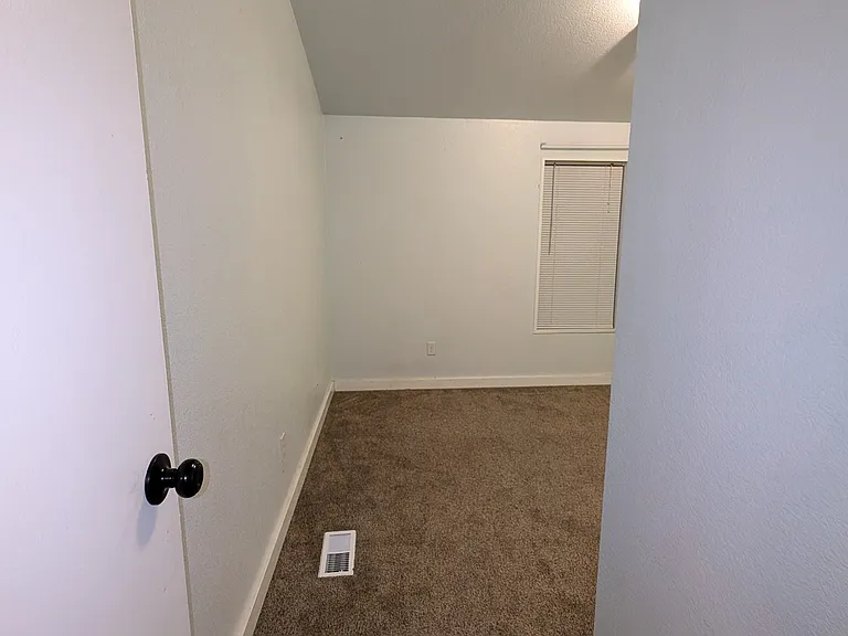 2690 S Highway 191 — Photo 15
