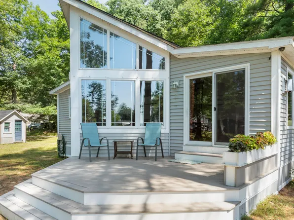 27 Turtle Lane, Naples, ME 04055