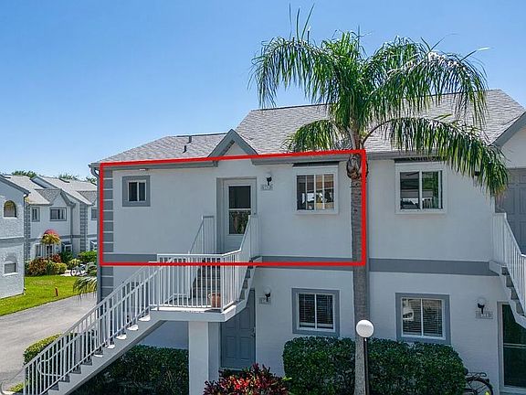 2nd image of 347 Ocean Park Ln
