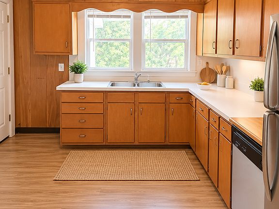 2nd image of 66 College Ave #4