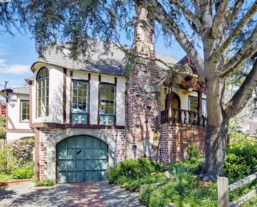 51 Forest Ln, Berkeley, CA, 94708