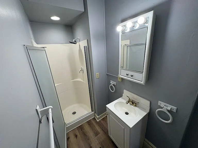 2904 Q — Photo 22