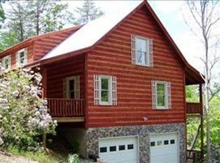 2562 Rustic Rdg, Young Harris, GA 30582