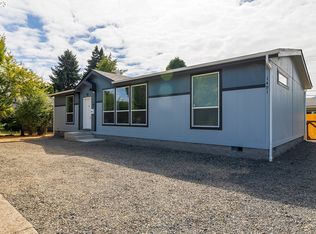 1491 E St, Springfield, OR 97477