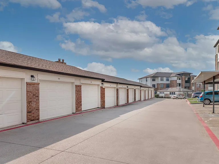 The Ventura Apartments — Photo 19