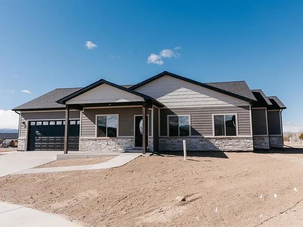 1445 Magpie Gulch Avenue, Montrose, CO 81401