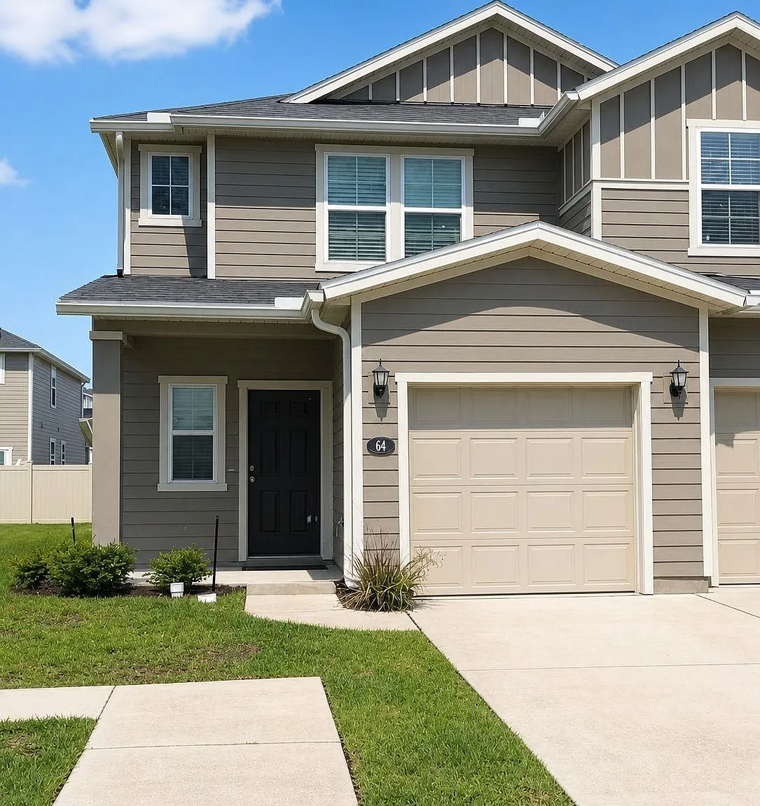 3 bed, 2.5 bath, 1567 sqft, $2,000 — Photo 1