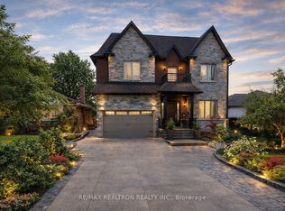 39 Whitburn Cres, Toronto, ON M3M2S3