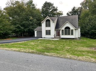 131 Blackfoot Ln, Tobyhanna, PA