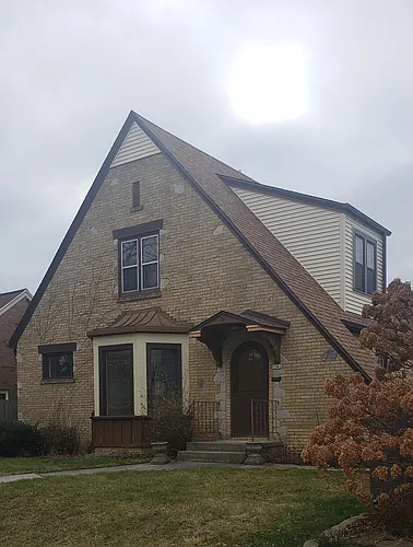 1741 Broadway Ave Photo 1