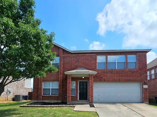 4224 Birch Creek Rd, Fort Worth, TX 76244