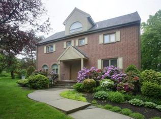 333 Brush Hill Rd UNIT S2, Milton, MA 02186