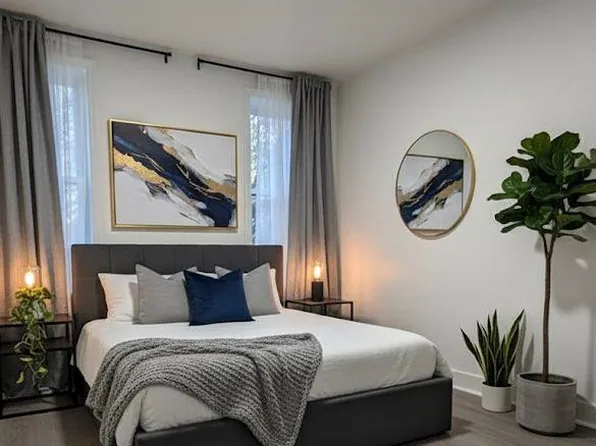 213 Woodward Street image 3 of 9