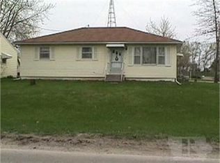 1702 9th Ave E, Oskaloosa, IA 52577