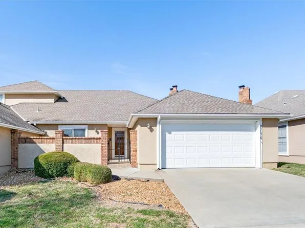 9736 Nieman Pl, Overland Park, KS 66214