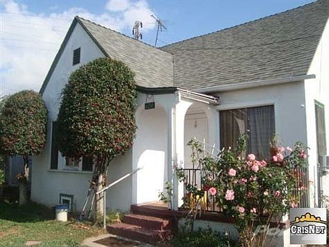 2nd image of 624 Findlay Ave