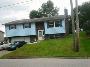 1027 Greenland Cir, South Charleston, WV 25309