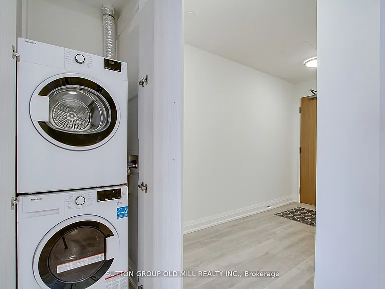 2369 Danforth Ave #516 — Photo 16