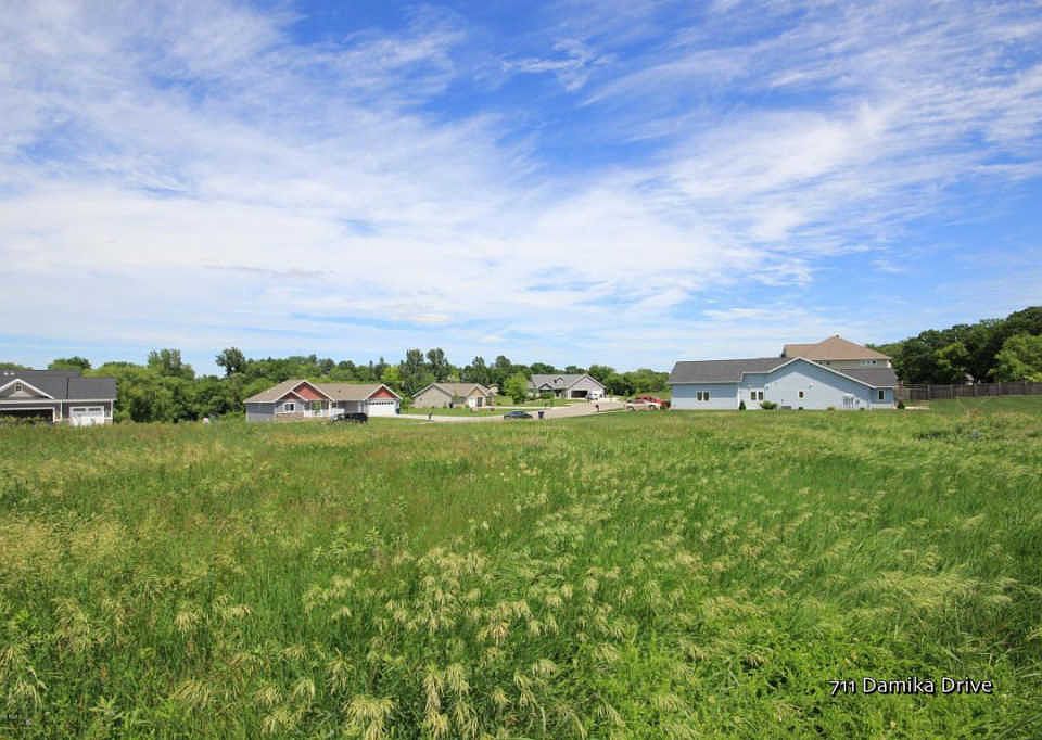2nd image of 711 Damika Dr