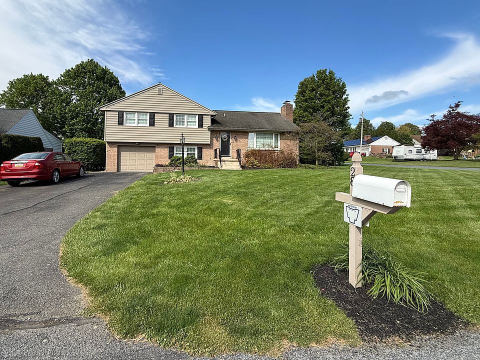 1st image of 28 Glendale Dr