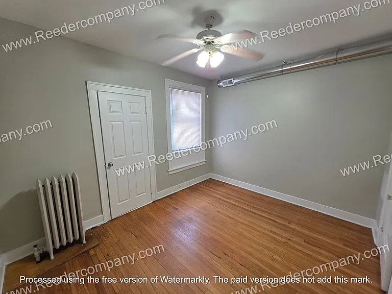 3615 Grand Blvd. — Photo 8