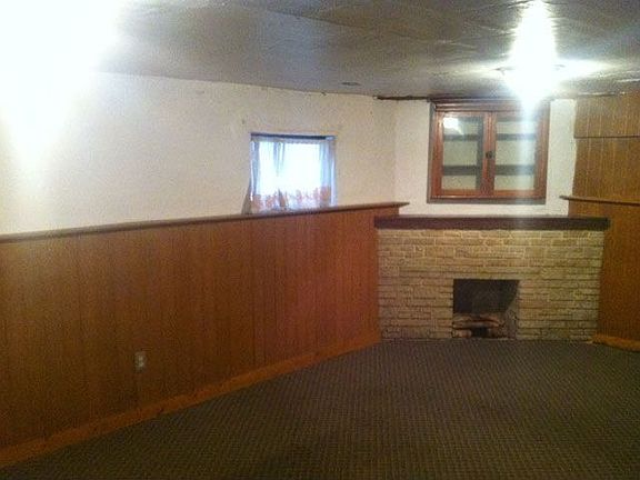 4th image of 2633 Hord Ave