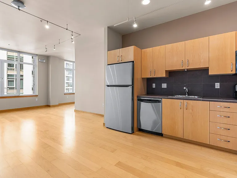 1255 NW 9th Ave #1107 — Photo 5
