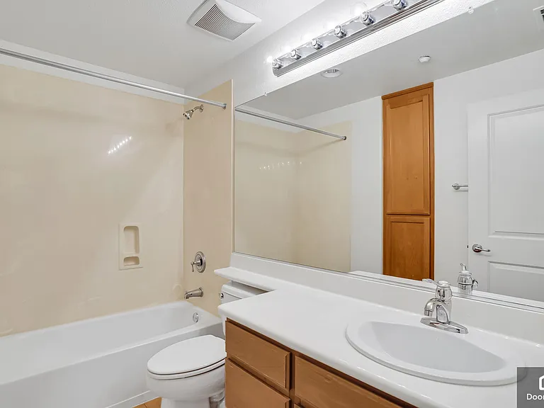 1604 Northshore Dr — Photo 16