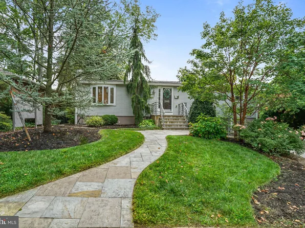 1224 Washington Pl, Wilmington, DE 19809