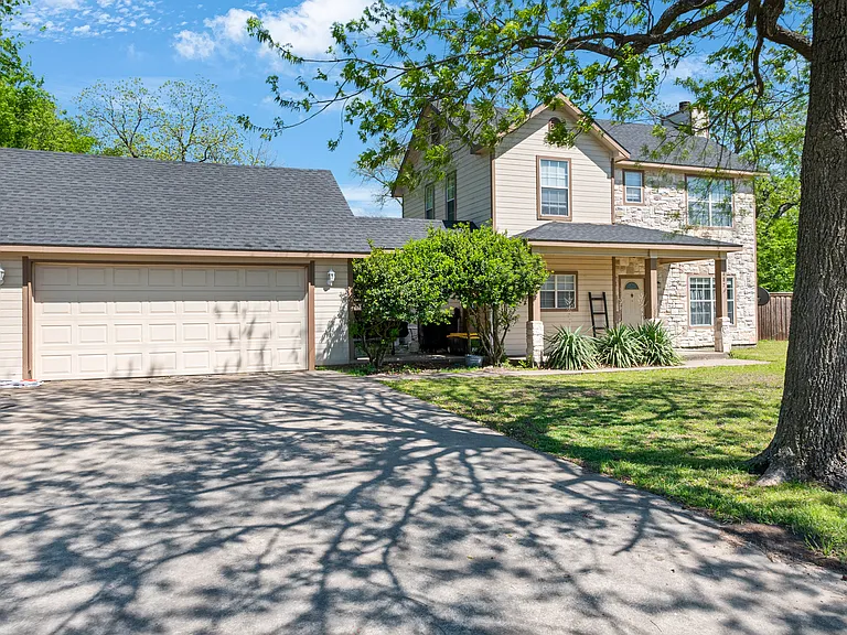 487 S Waco St — Photo 14