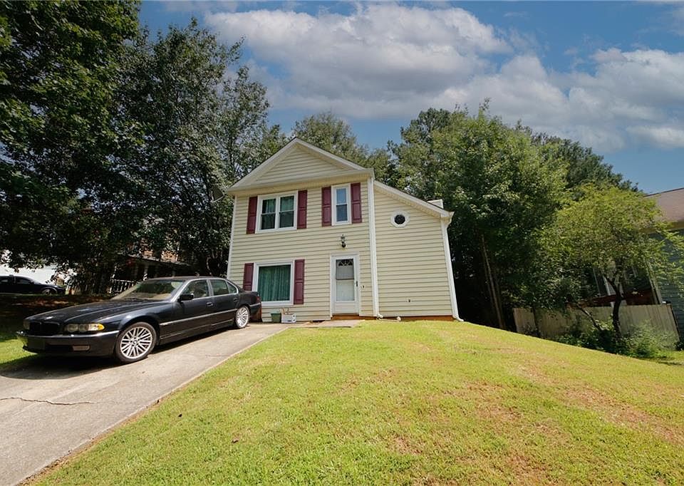 1st image of 5041 Brittany Dr