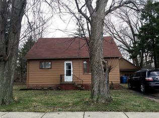 263 Cove Beach Ave, Sheffield Lake, OH 44054