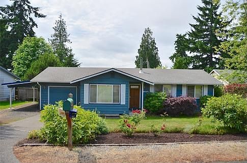 1st image of 18637 10th Ave NE