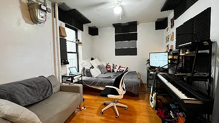 Rented by Triplemint