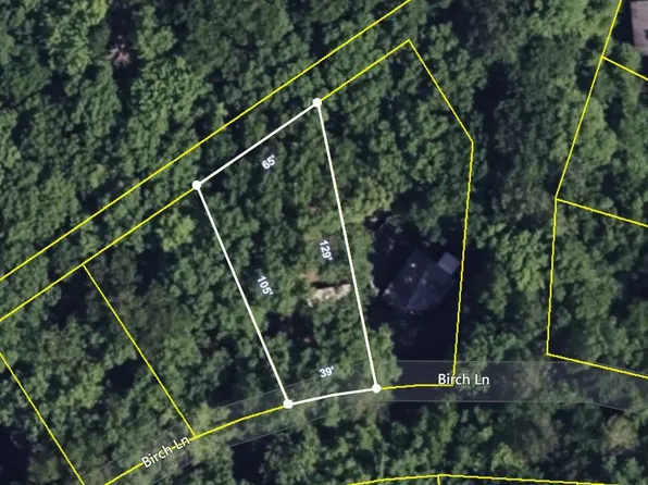 105 Hickory Ln, Shohola, PA 18458