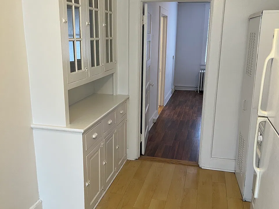 20 Bruce Park Ave #3EF