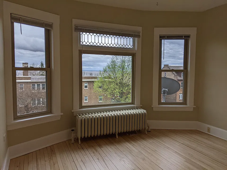 Front bedroom