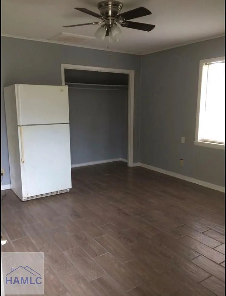 1 bed, 1.0 bath, 500 sqft, $925 — Photo 3