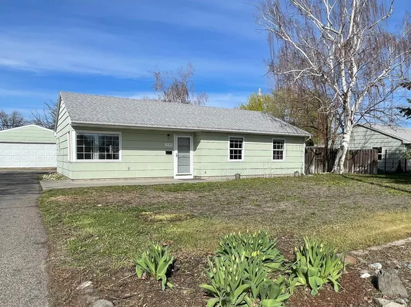 1205 Wright Ave, Richland, WA 99354