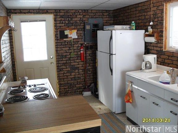 4th image of 52055 Belle Isle Dr
