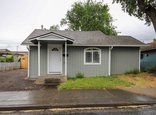 804 Cedar St, Medford, OR 97501