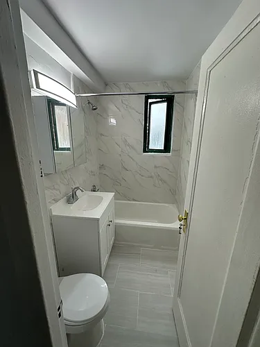 1504 Metropolitan Ave #4E Photo 1 1504 Metropolitan Ave #4E Photo 1