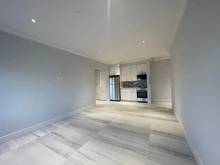 251 E Park Ave #E — Photo 5